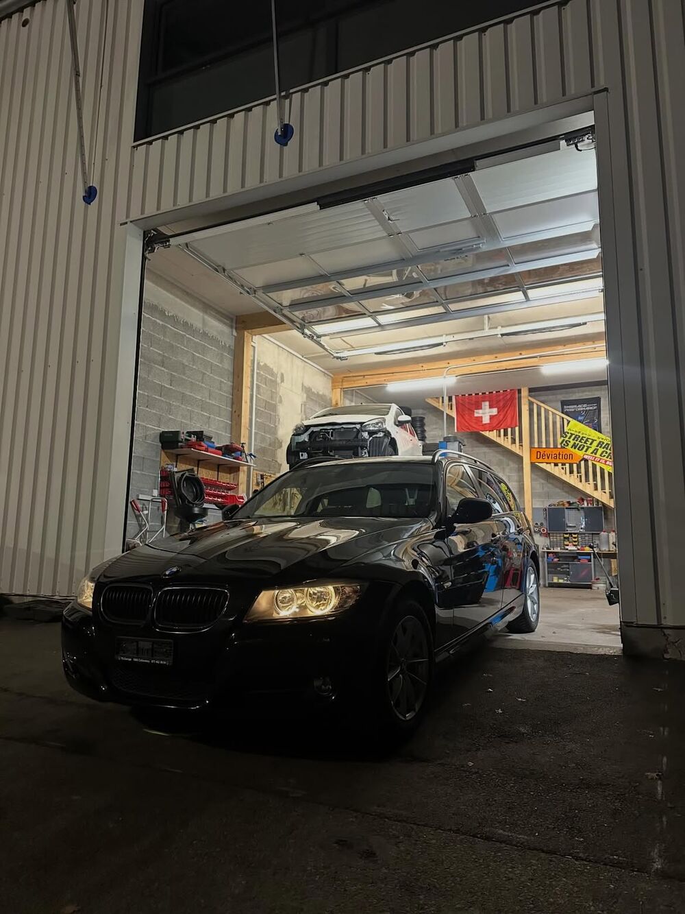 BMW 318d Touring, intervention à l'atelier Seb Mécanique à Aigle